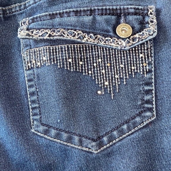 Jordache Embroidered Embellished Details Bootcut Jeans - Picture 8 of 15